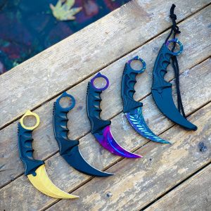 چاقو کارامبیت در چندین طرح مختلف (اورجینال)
