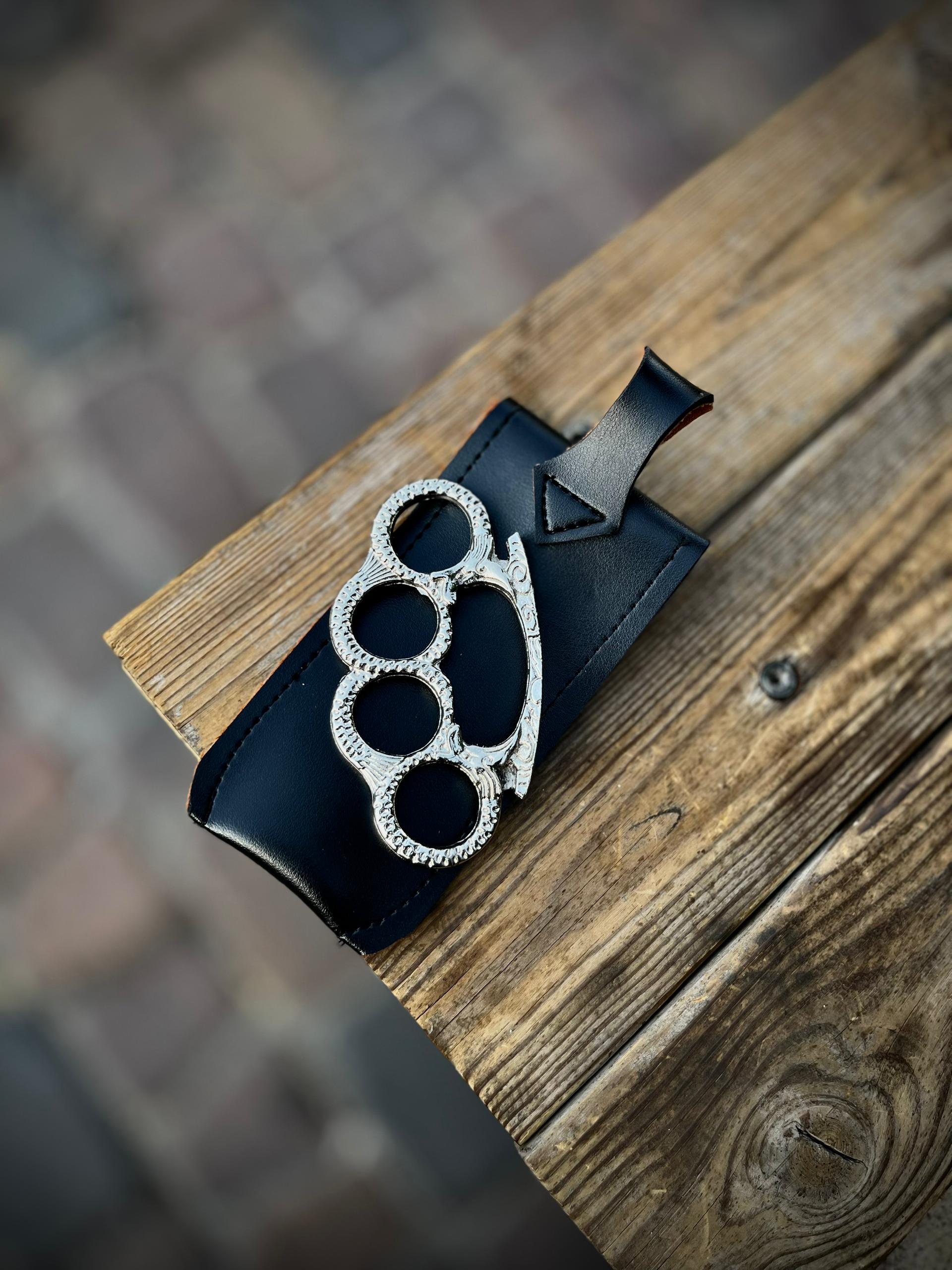 پنجه بوکس مدل تمساح | سفید
