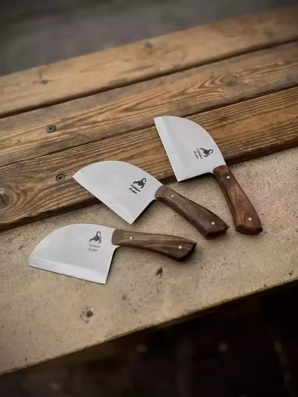 ساطور صربستانی نقلی عقرب