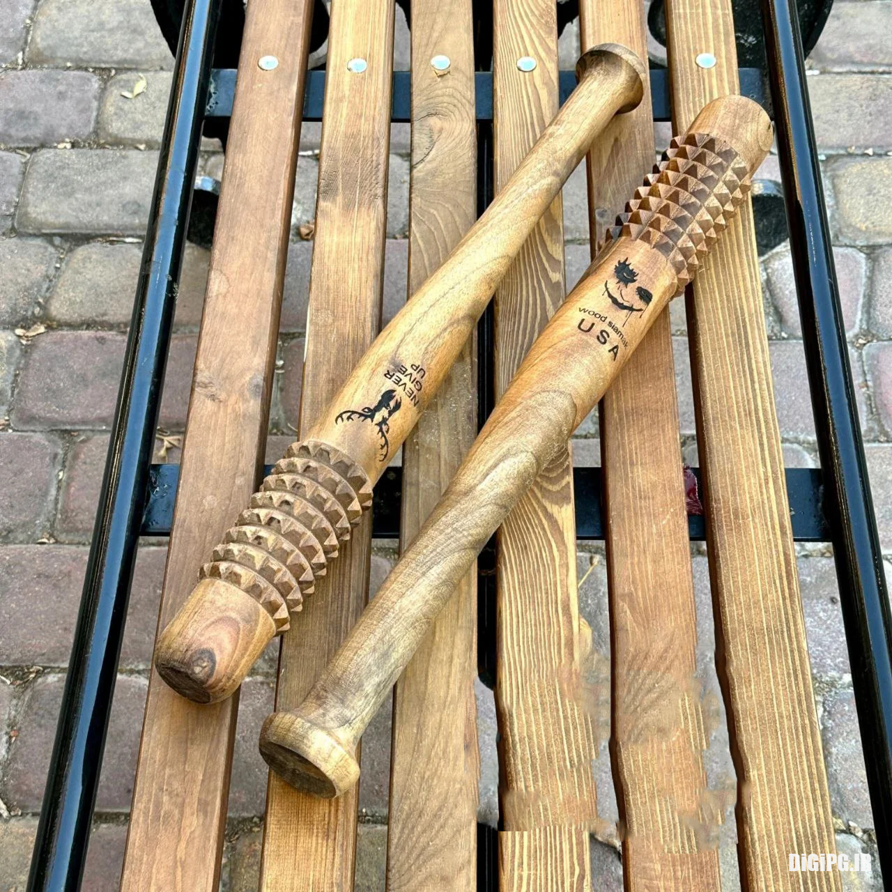 چوب گرز دفاع شخصی سایز کوچک از چوب گردو
