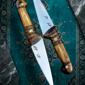چاقوی بی‌خصی قمی استیل با دسته خوش‌دست و تیغه بادوام و تیز