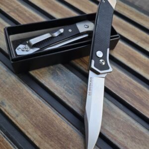 چاقوی فشاری مدل Boker Magnum با ساخت باکیفیت و طراحی ارگونومیک
